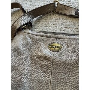 Vintage Fossil Silver/Gunmetal/Pewter Leather Crossbody‎ Bag